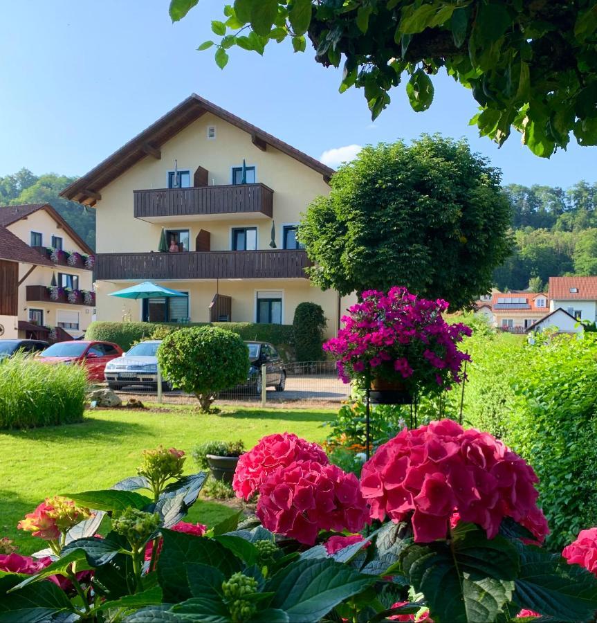 Gaestehaus Biedermann คินดิง ภายนอก รูปภาพ
